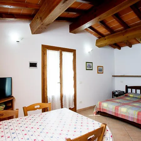 Residenza Le Tartarughe Apartment *